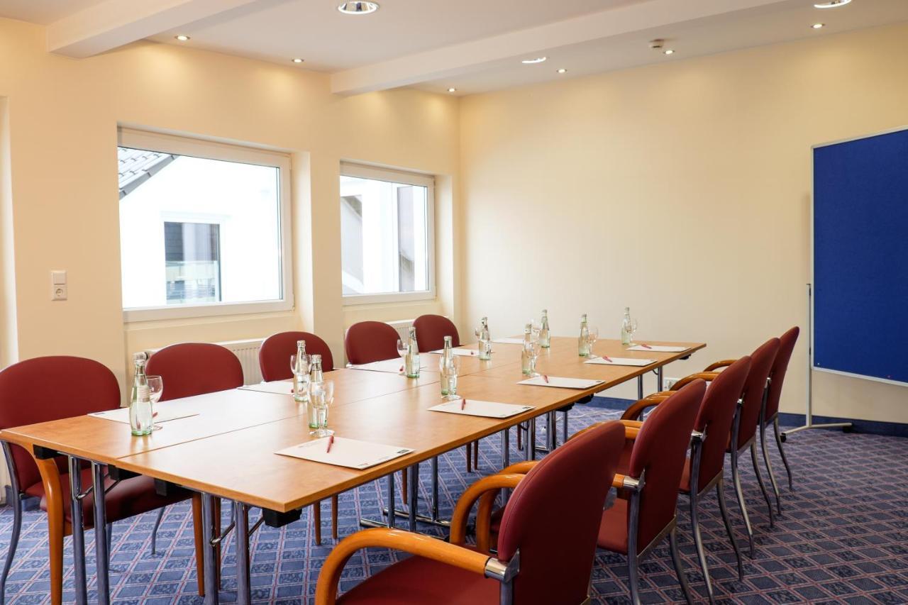 הנובר Hotel Koenigshof Am Funkturm Business מראה חיצוני תמונה